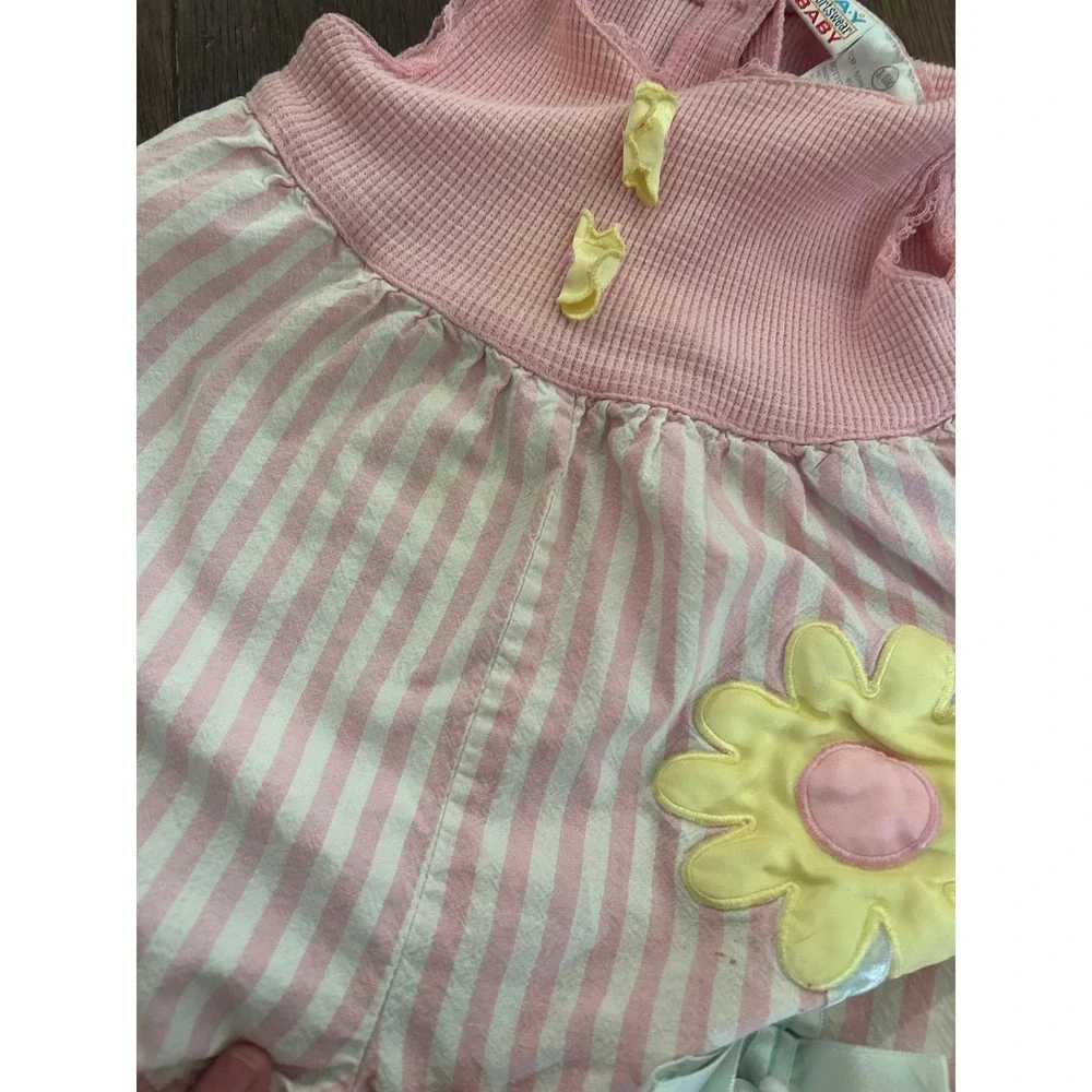 D.A.Y. Sportswear Baby Pink Striped Flower Bubble Romper 3-6m Vintage